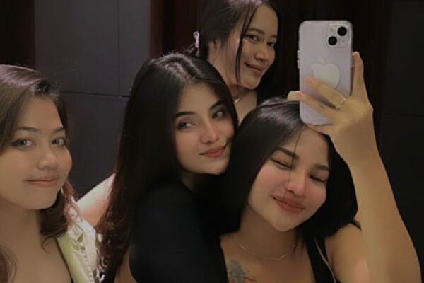 Gaya Hidup Seorang Lady Company: Antara Gemerlap Dunia Malam dan Realita Kehidupan